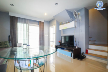 *****ทาวน์เฮ้าส์มือสองนนทบุรี ม.พลีโน่ ติวานนท์-แจ้งวัฒนะ คุณภาพระดับ AP เนื้อที่ 18 ตร.ว. ฟังก์ชัน 3 ห้องนอน 2 ห้องน้ำ 2 ที่จอดรถ บนทำเลแห่งความสะดวกสบาย ใกล้เซ็นทรัลแจ้งวัฒนะ, รถไฟฟ้าสายสีแดง "สถานีดอนเมือง" และทางด่วน "ศรีสมาน" จองเลย!